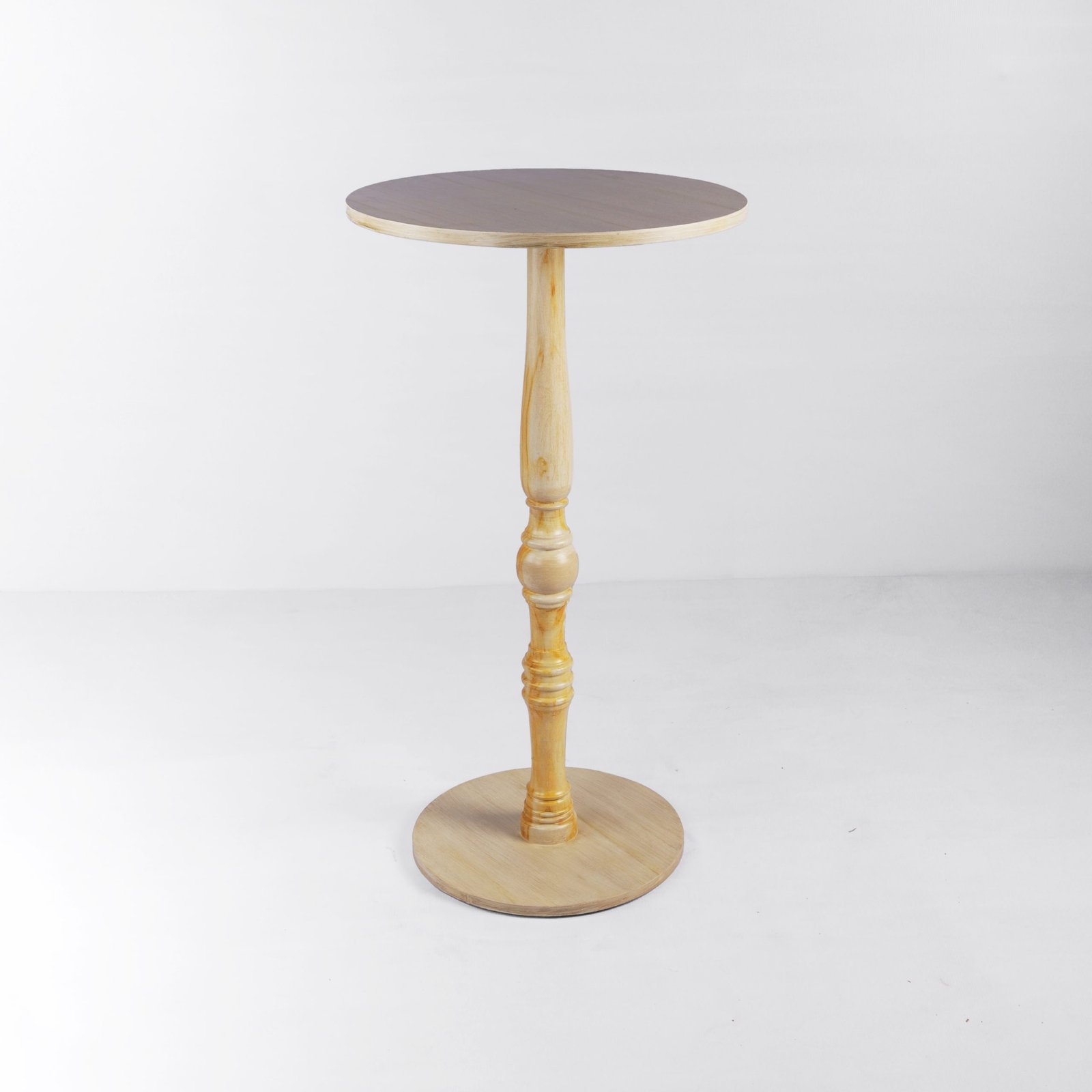 Solo Orbit Stool