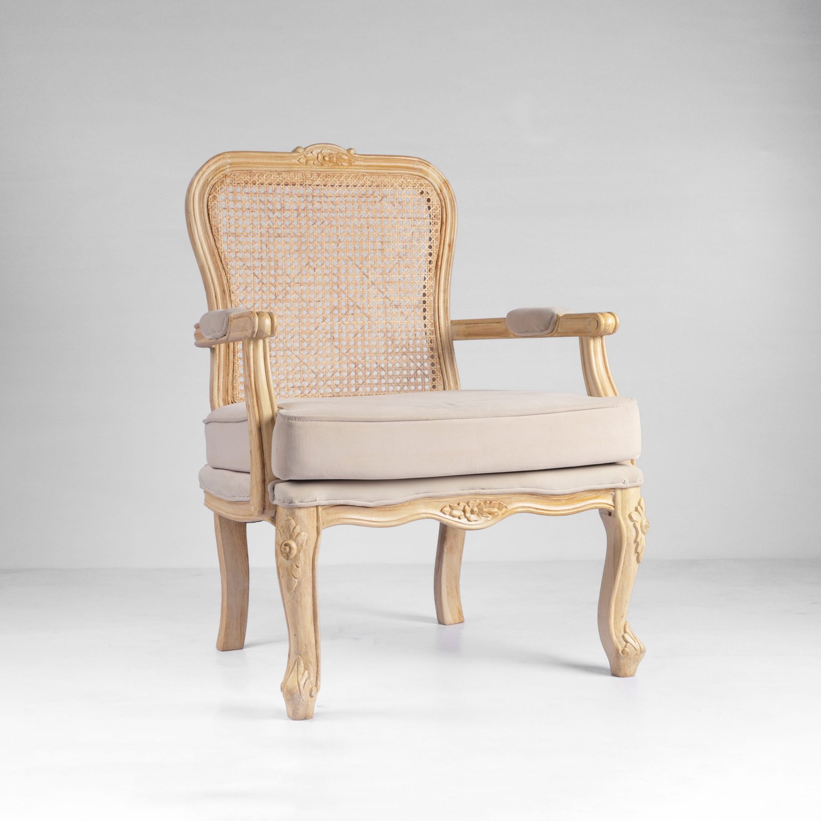 Colonial Ease Couch