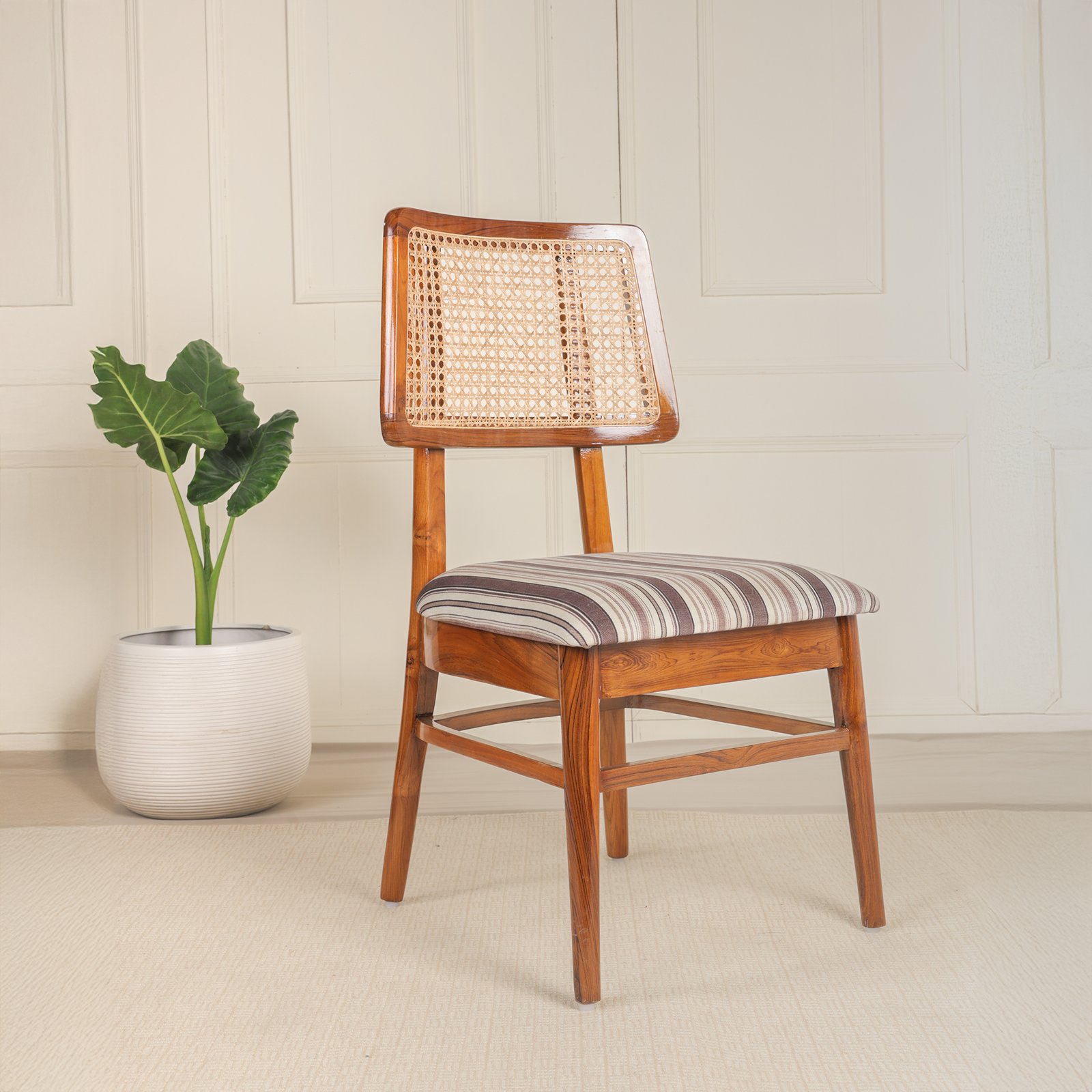 Lined Timber Chair - Image 4