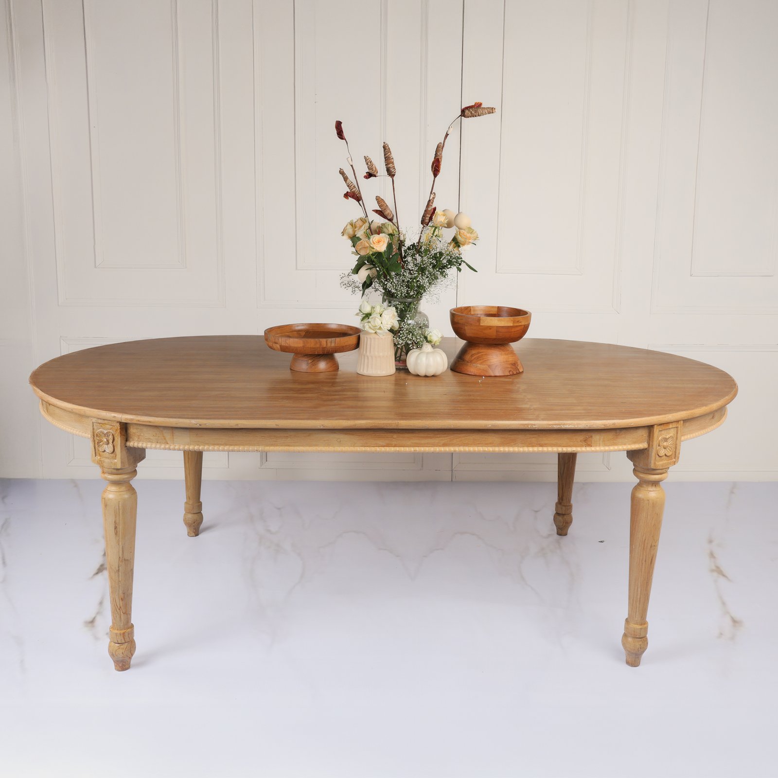 Oval Crest Table - Image 4