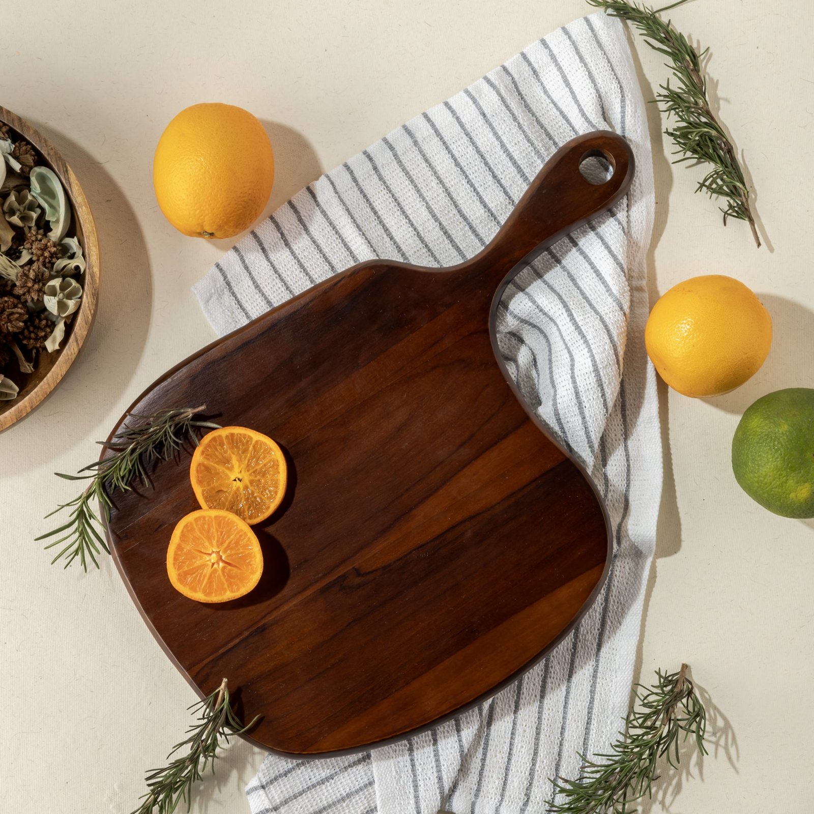 Walnut Chopping Board - Image 2