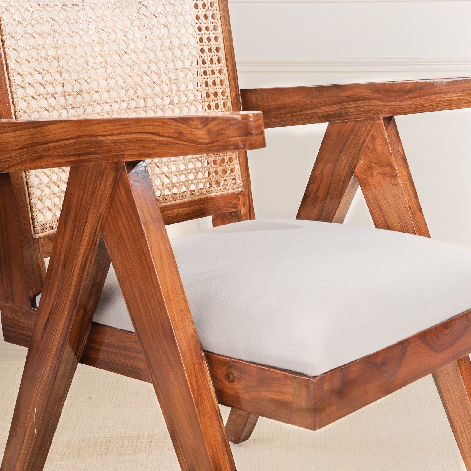 Coastal Frame Chair - Image 4