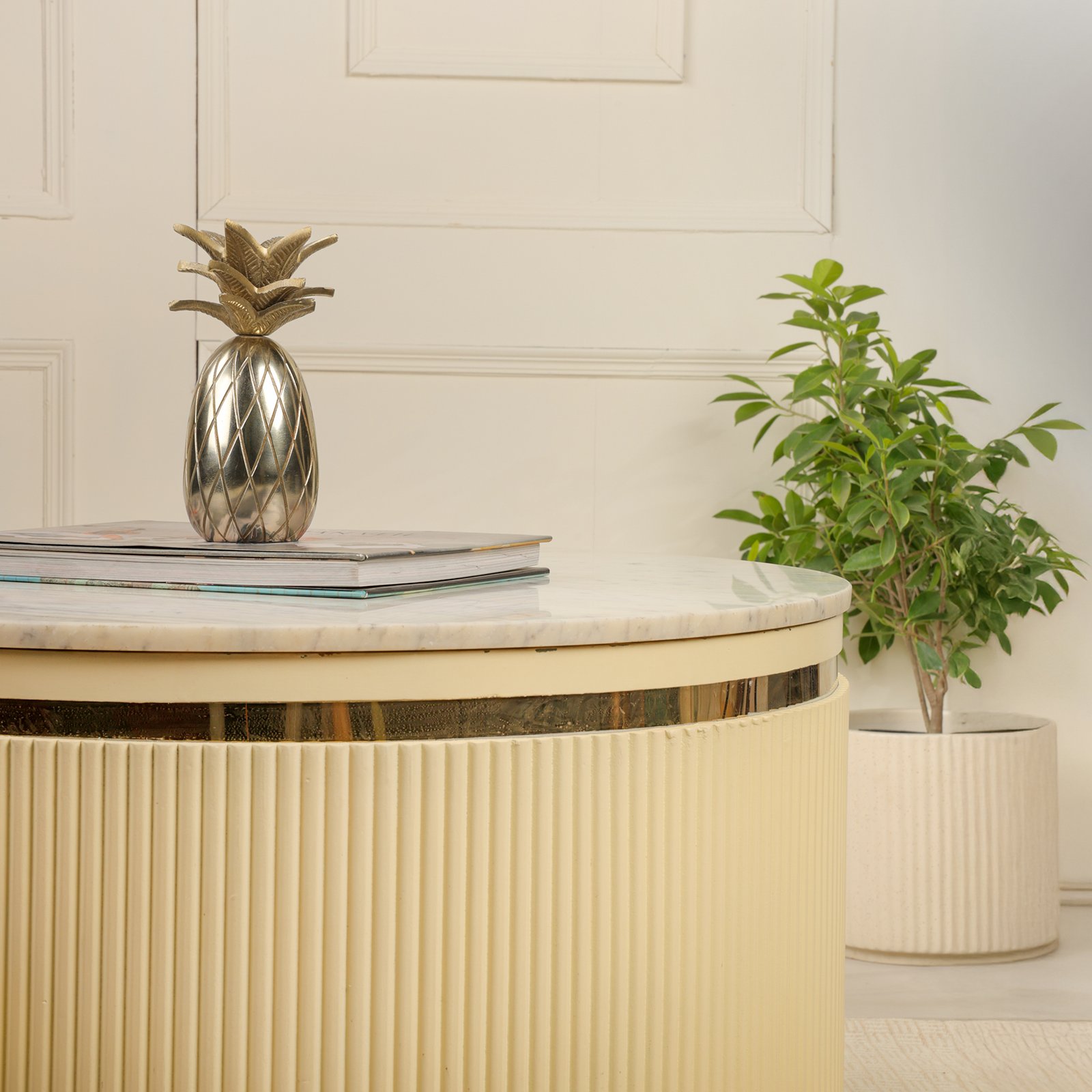 Marble Lines Table - Image 4